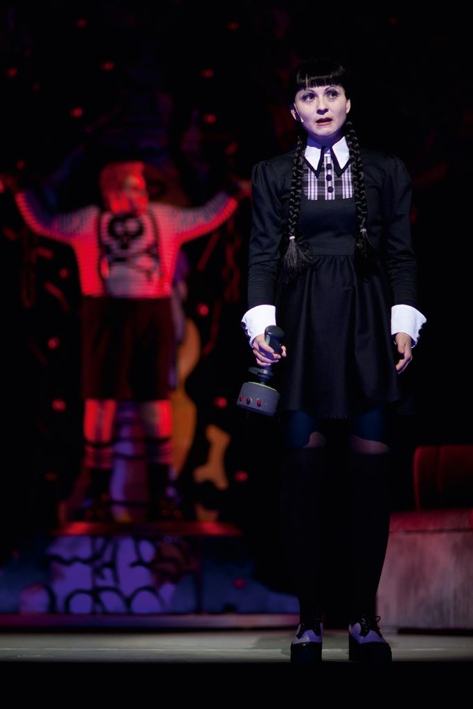 Szene aus »The Addams Family«, Landestheater Detmold